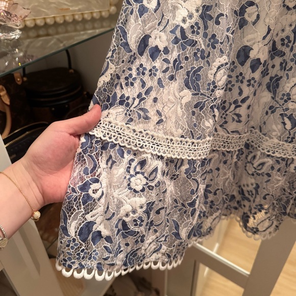 Never Worn Elegant Baby Blue and White Lace Dress with Floral Pattern - Picture 3 of 5